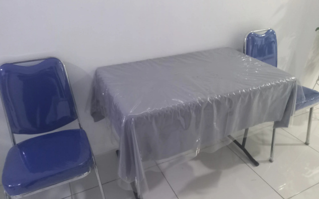OYO 94771 White House Arafah Syariah – Guest Rooms – Purwokerto