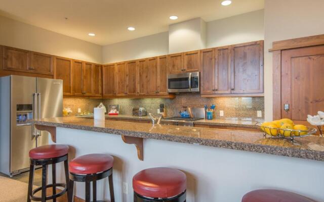 Luxury 3BD Village at Northstar Residence - Iron Horse North 101