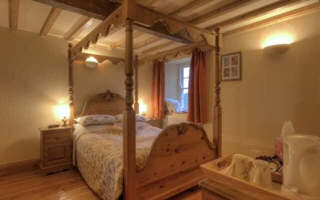 Riverside Bed & Breakfast