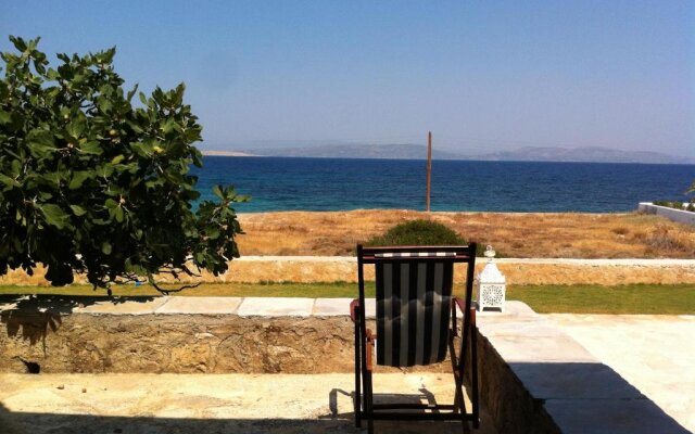 Aigina 3 Bedroom House by the Sea