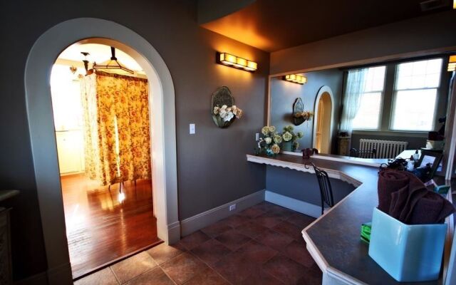 Monastery Spa & Suites