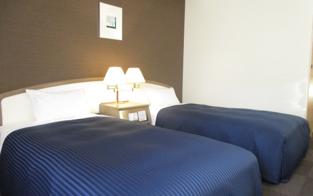 Отель Livemax Sapporo Nakajima Park Grande