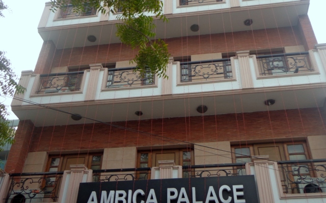 Hotel Ambica Palace