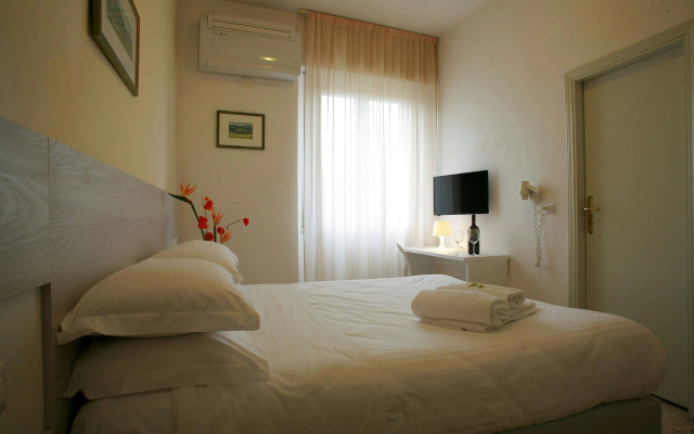 Hotel Minerva - Image 3