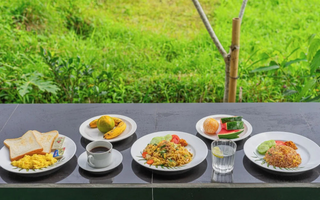Santya Loka Lodge & Twin Waterfall