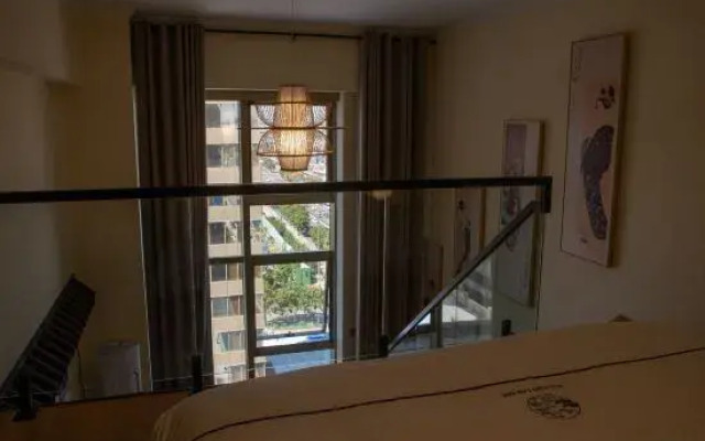 Luoyang Huating Lanshe Homestay (Luoqi Ancient City Branch)