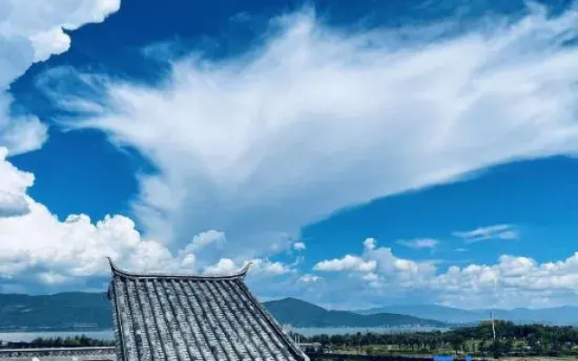 Dali Qingcheng Courtyard Backyard Time Store