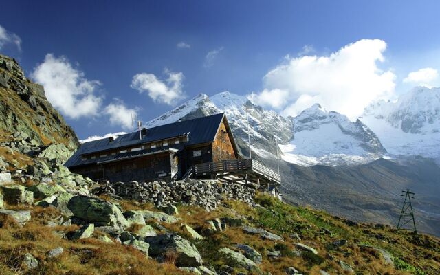 Luxurious Apartment in Mayrhofen With Mountain View