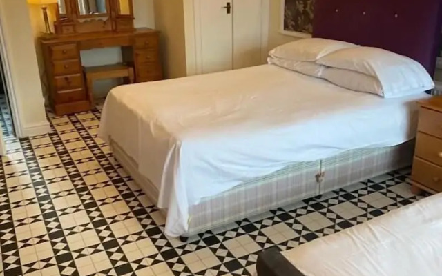 Traxx Hotel