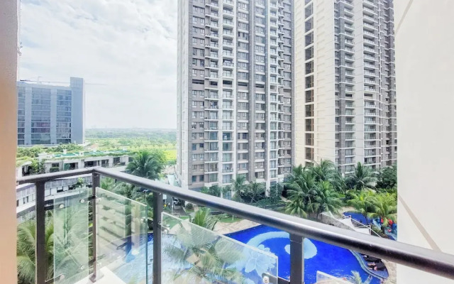 Spacious And Homey Living 3Br At Sky House Bsd Apartment