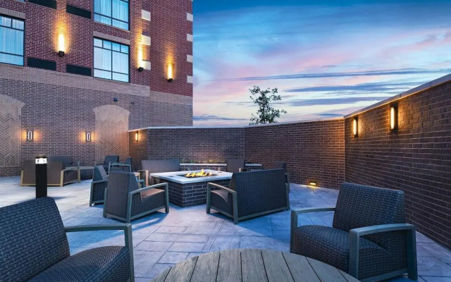 Courtyard By Marriott Dallas Frisco