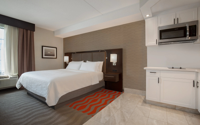 Holiday Inn Express Hotel & Suites Barrie by IHG