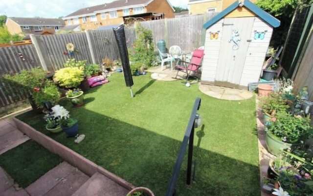 Stunning 4-bed House in Birmingham