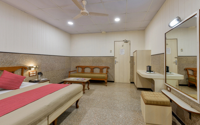 Hotel Royal Castle – Guest Rooms – Mumbai