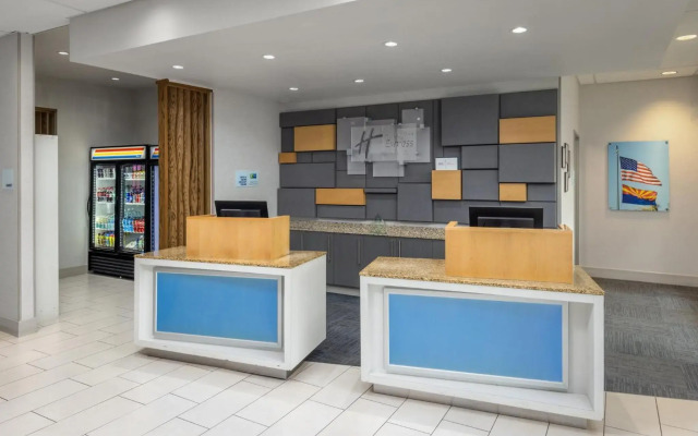 Holiday Inn Express & Suites Phoenix West - Buckeye by IHG