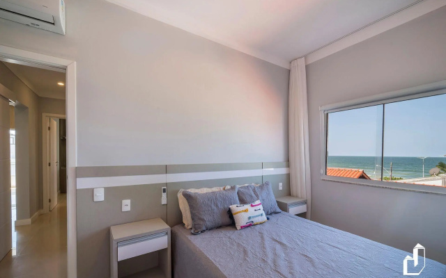 Cobertura Duplex Com Vista Para O Mar E Jacuzzi