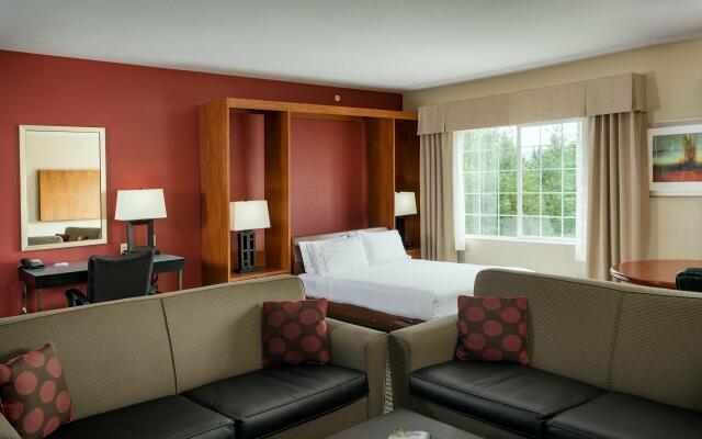 Wyndham Garden Anchorage Airport