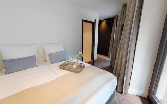 White Pearl Apartment 0.01