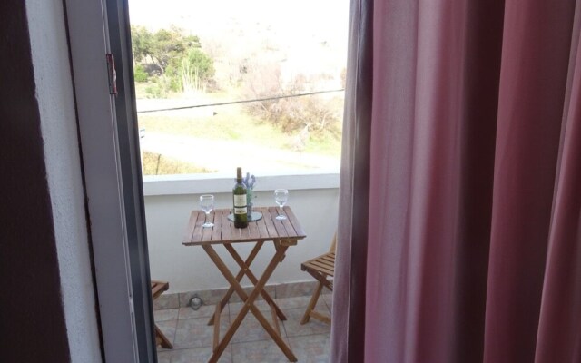 Don - 90m From the sea - SA2 2R