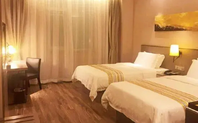 Homeinn Plus Hotel (Qingdao Licang Jiushui East Road Wanda Plaza)