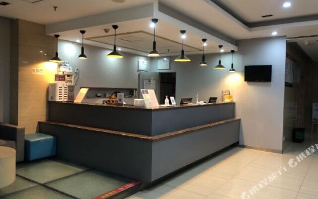 Hanting Express Xiamen Hubin Zhong Road