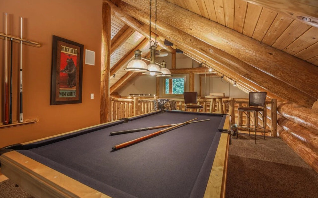 Big Jim Mountain Lodge