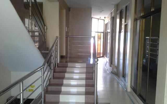 Golden Park Hotel