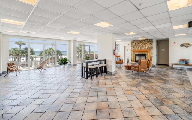 Holiday Terrace Beachfront Hotel, a By The Sea Resort