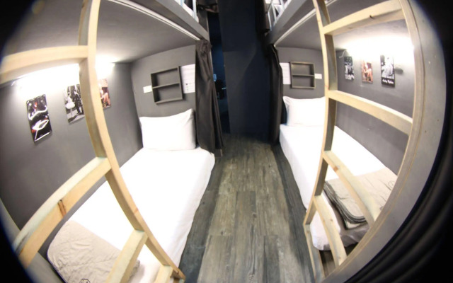 Time House Chain Hualien Train Station Hostel