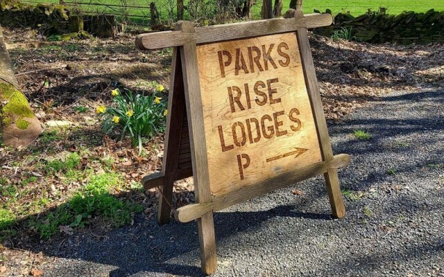 Spacious Self Catering Accommodation Near Hayonwye