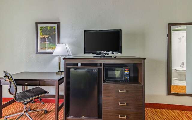 Quality Inn Goodlettsville