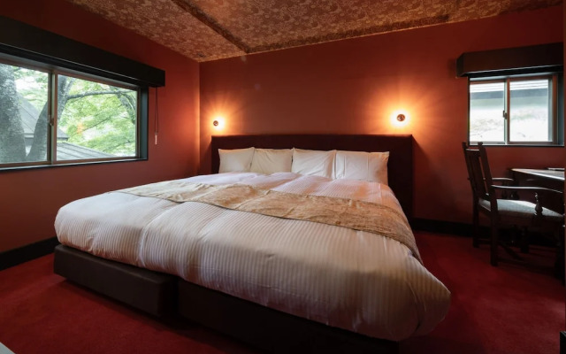 LONGINGHOUSE Kyukaruizawa Suwanomori