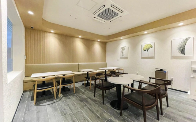 Browndot Hotel