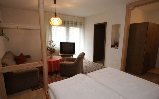 Gasthof Pension Zur Traube