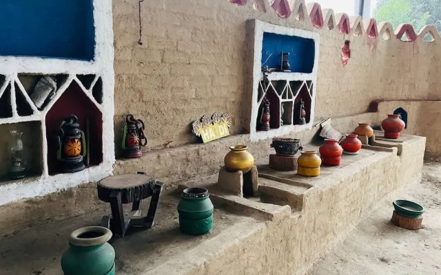 Kailash Farms Earthen Life