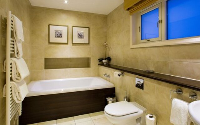 Cameron Club Lodges, Alexandria, Scotland