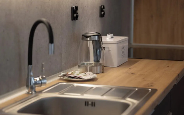 Kapitański Mostek by Renters