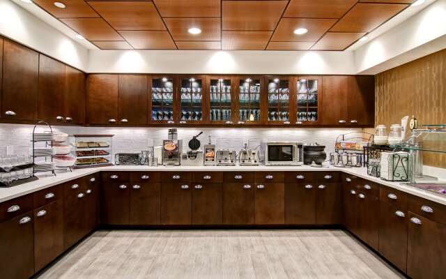 Homewood Suites by Hilton Gaithersburg/ Washington, DC North