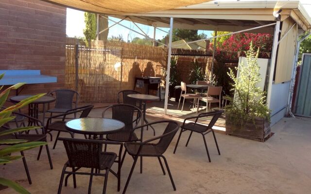 Acacia Rose Motor Inn