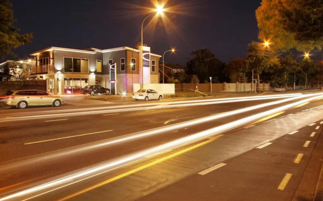 City Corporate Motor Inn