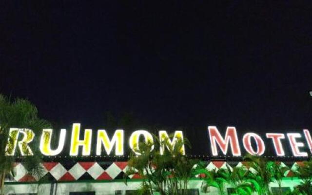 Bruhmom Motel