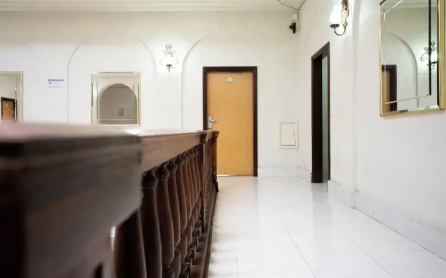 Hotel Colonial