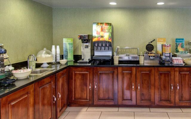 Quality Inn