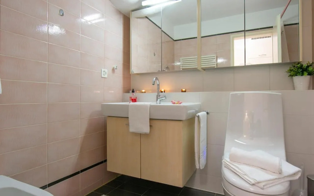 Little Love 207 in Caslano