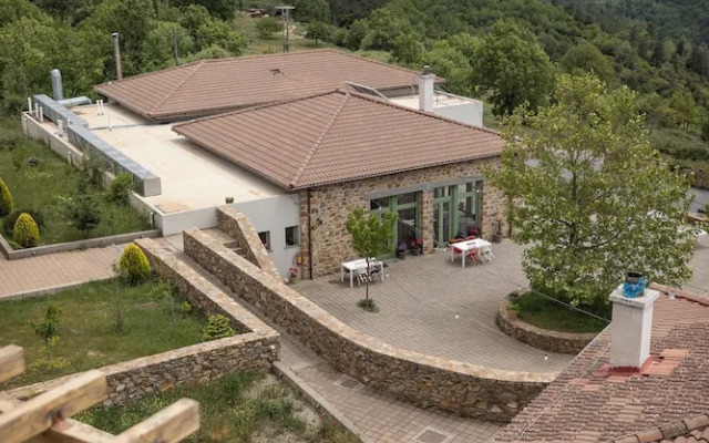 Foresta in Medias Mores