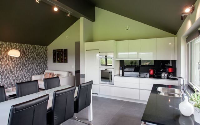 Lush Holiday Home with Private Swimming Pool in Tenneville