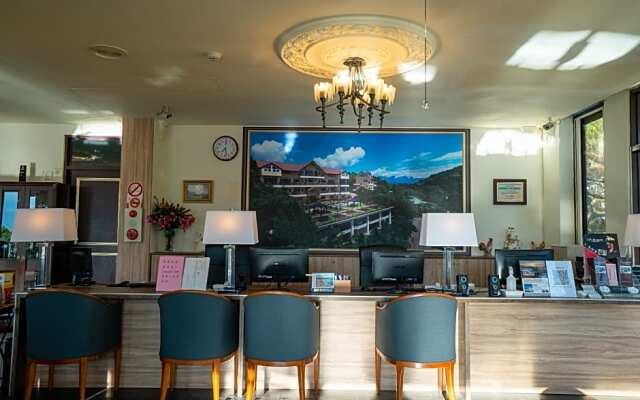 Tsing Ching Baiyun Resort