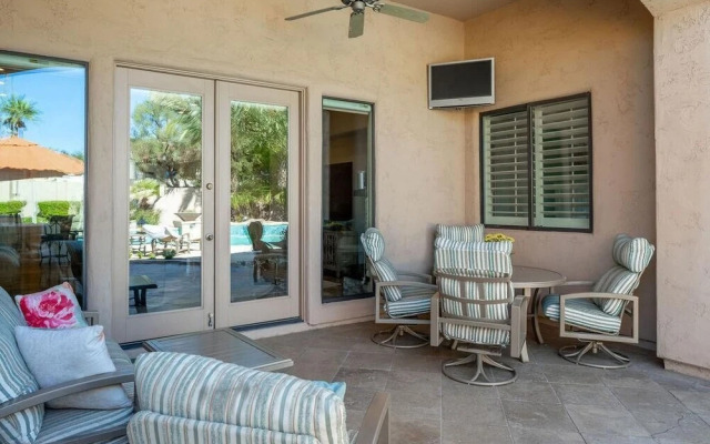 Minnezona Elegant Home w Poolside Retreat