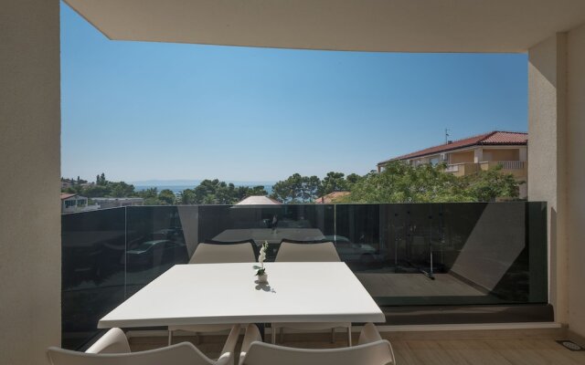Apartments Leone