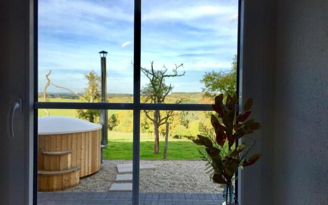 Auszeit-Eifel Eifelhaus "Burgaß 1807" Sauna & Badezuber